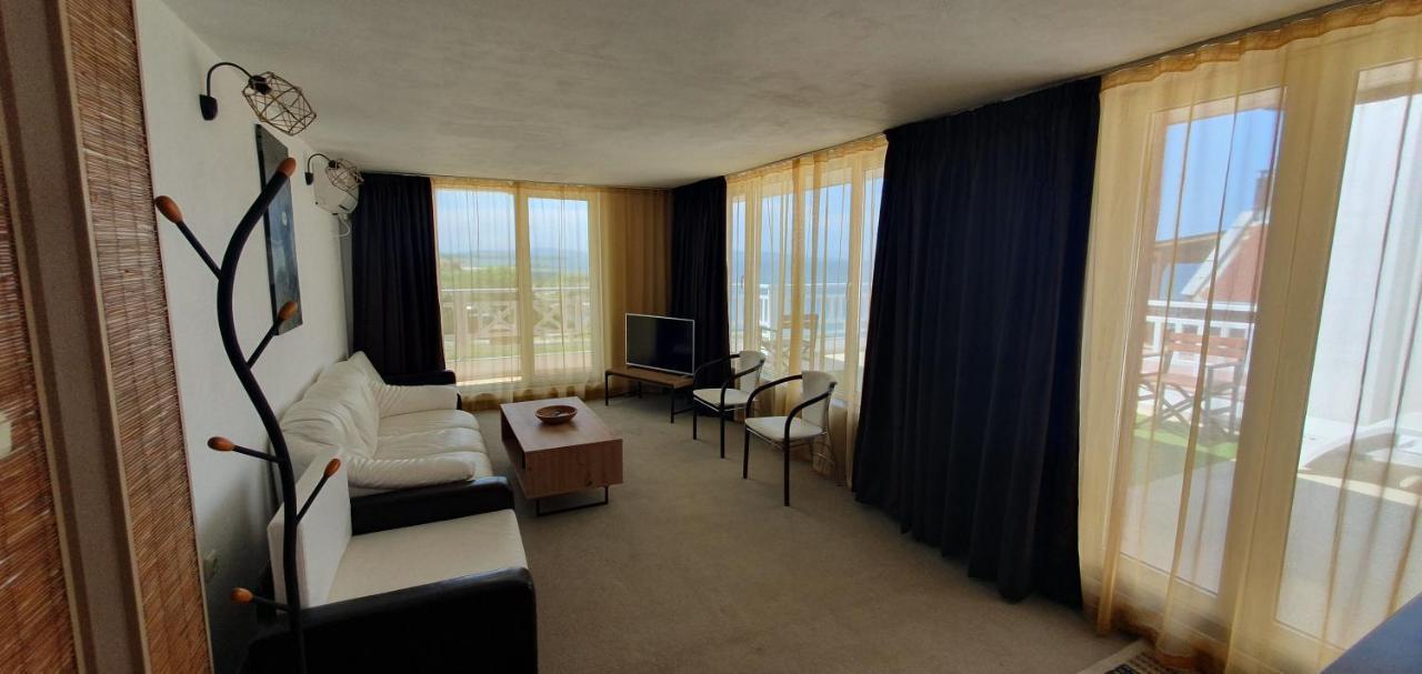 Guest House Compass Lozenets Esterno foto