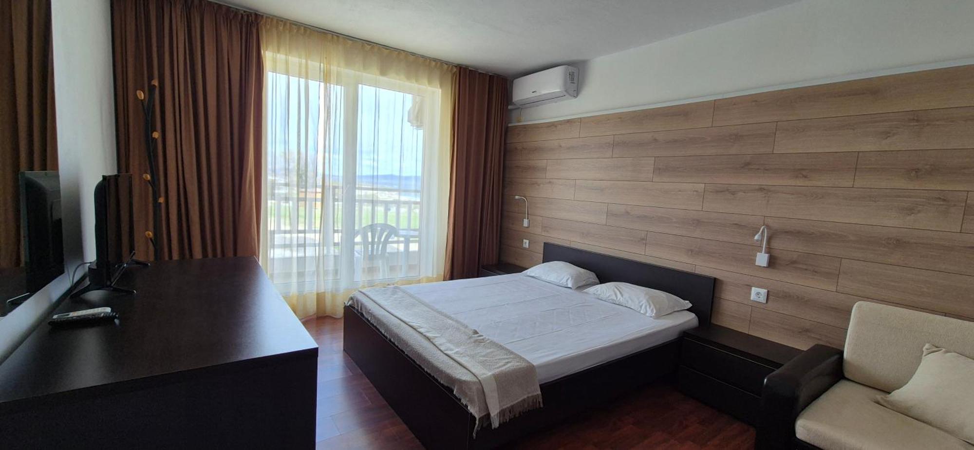 Guest House Compass Lozenets Esterno foto