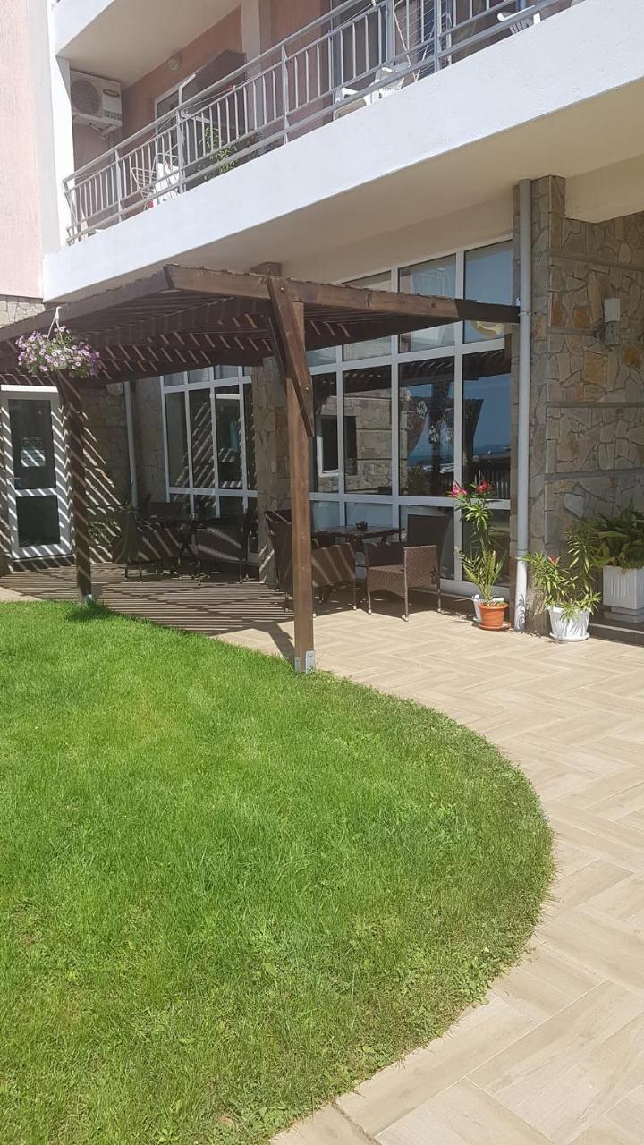 Guest House Compass Lozenets Esterno foto